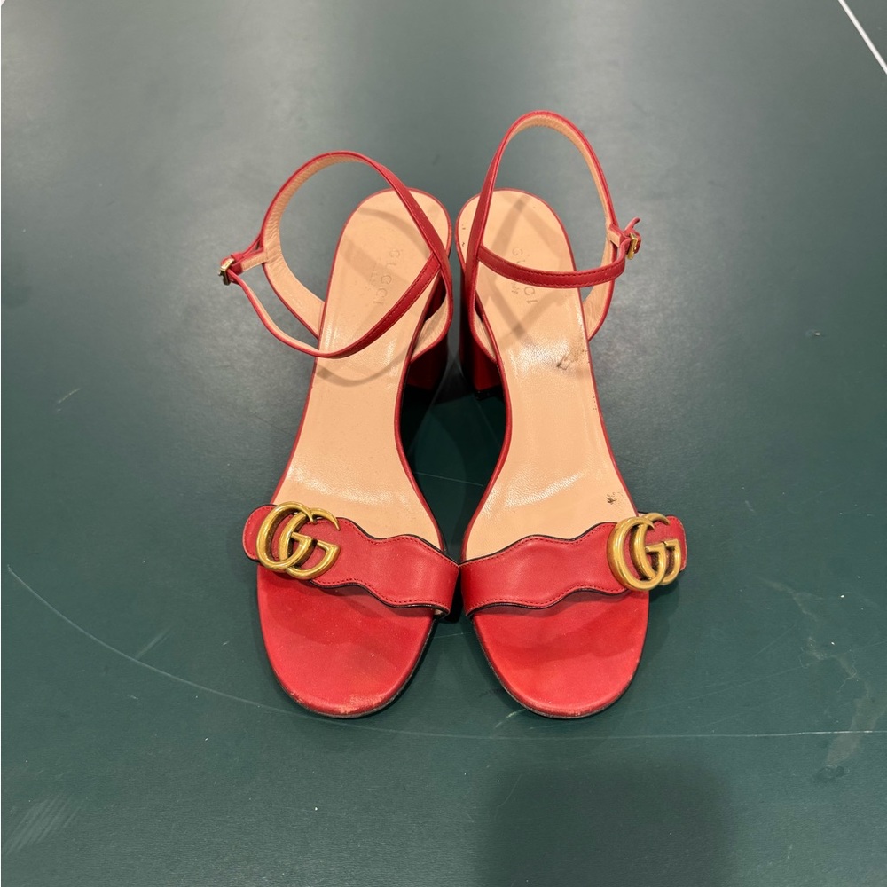 Gucci Red Heels with Signature Design